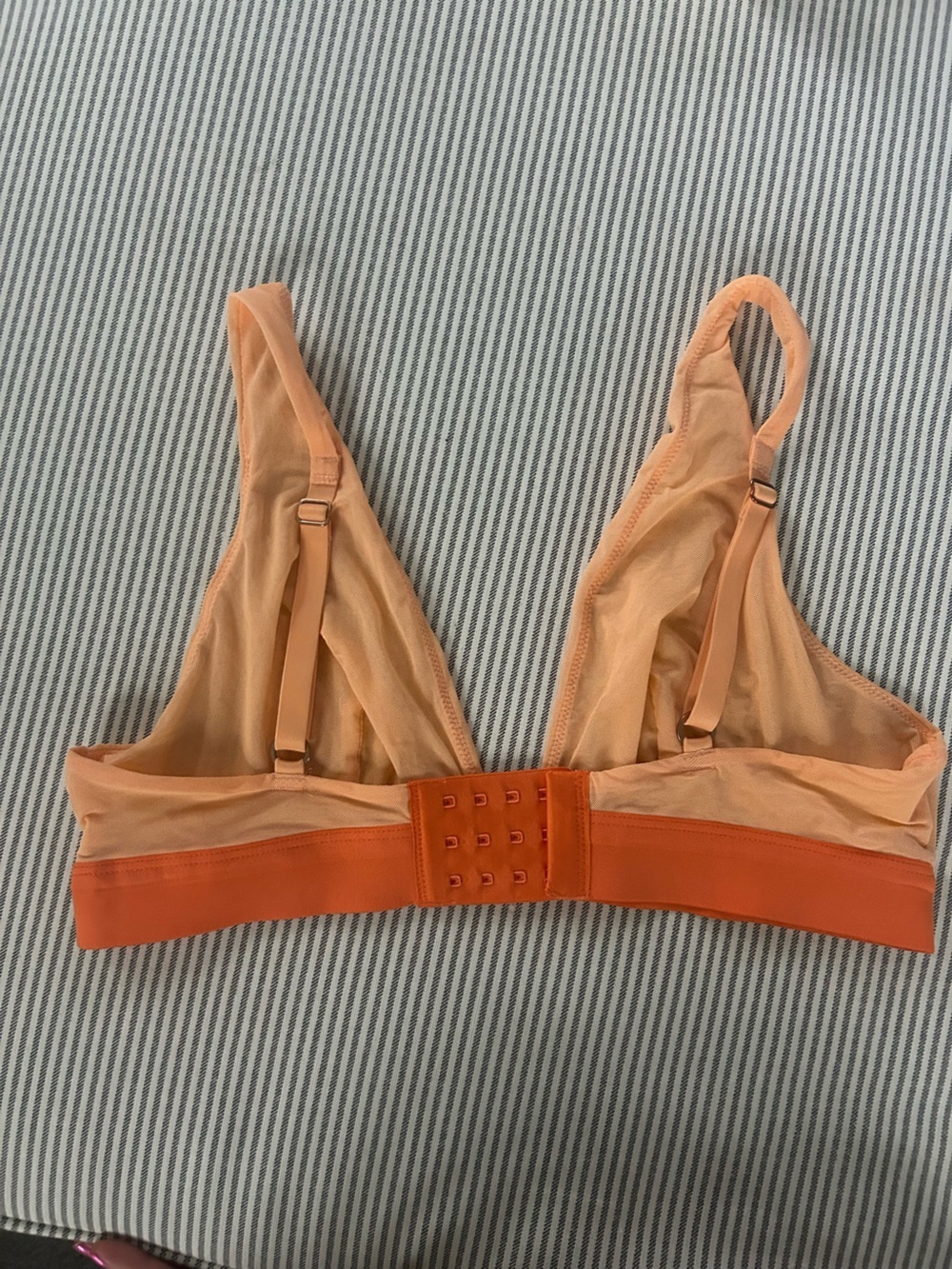 Aerie smoothez mesh plunge bralette size M orange - Picture 5 of 7